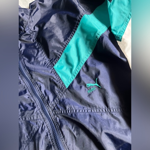 Vintage Lightweight Puma Windbreaker - Picture 5 of 6
